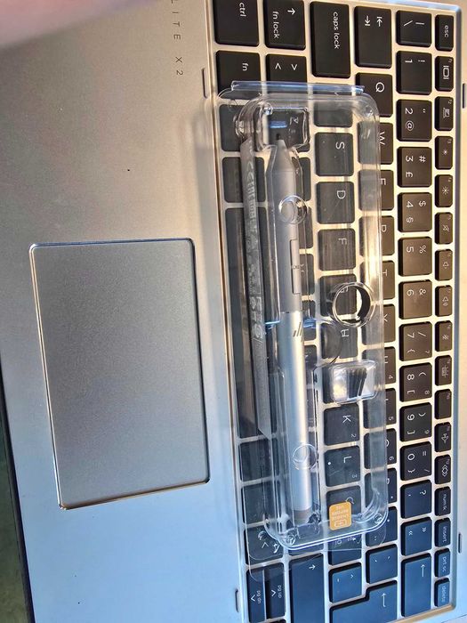 Tablet HP Elite X2 G8 - i5