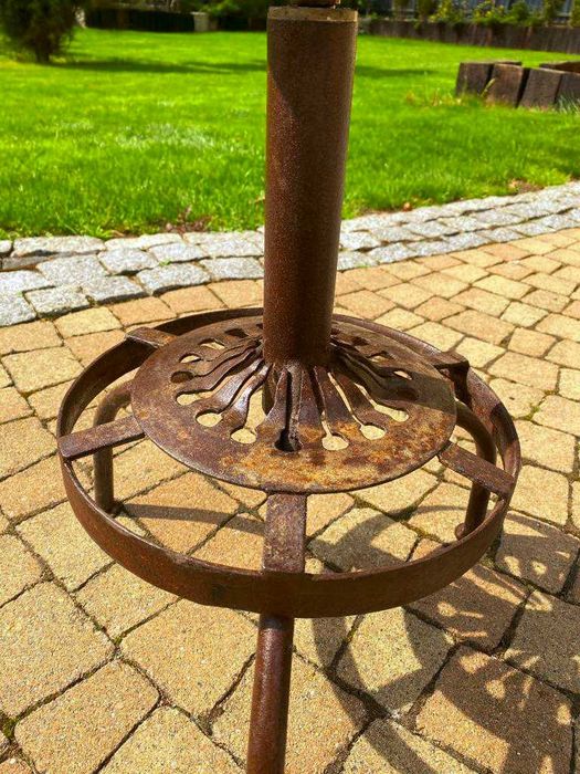 Krzesło, hoker w stylu industrialnym, antyk, vintage