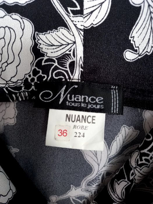 Sukienka satynowa 36