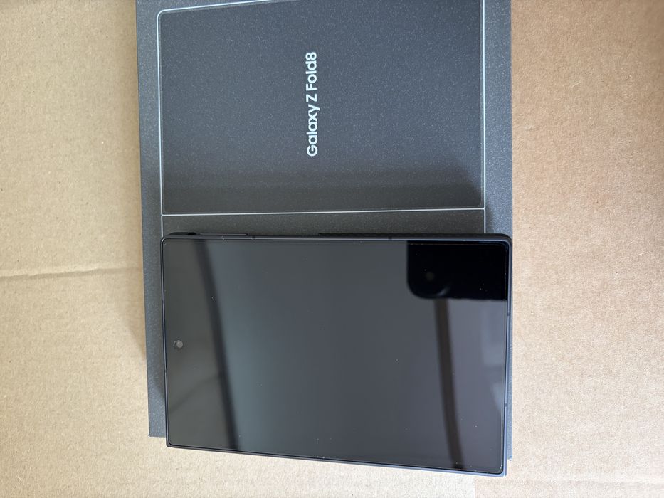 Samsung Galaxy Fold 8 desbloqueado