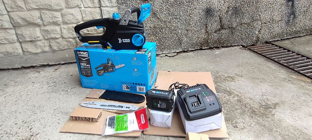 Потужна Пила акумуляторна з Англії