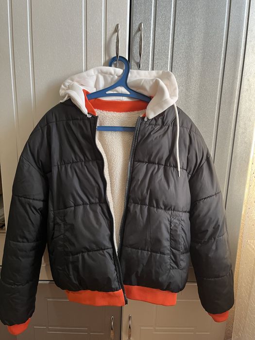 Куртка весна-осінь ,двустороння