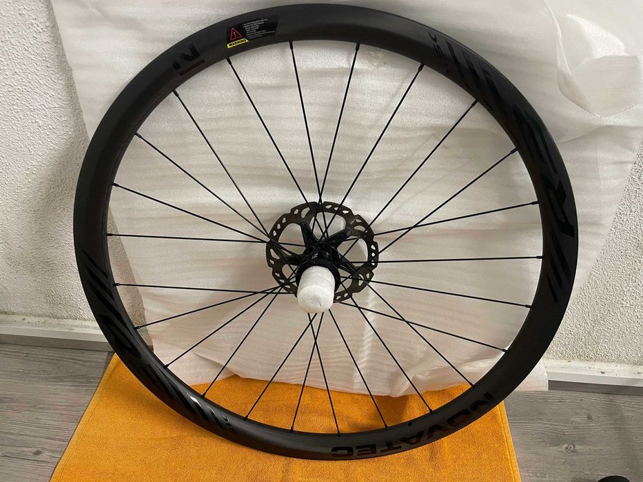Rodas Novatec estrada R3 Novas