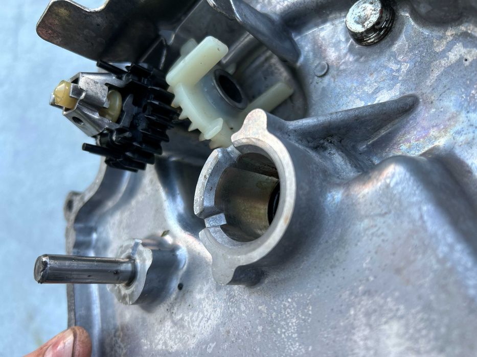 Miska olejowa uszczelka Briggs Stratton DOV 700 750E 775EX IS 775PXI