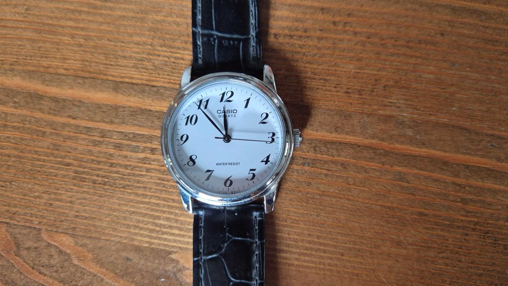 Zegarek unisex na rękę CASIO