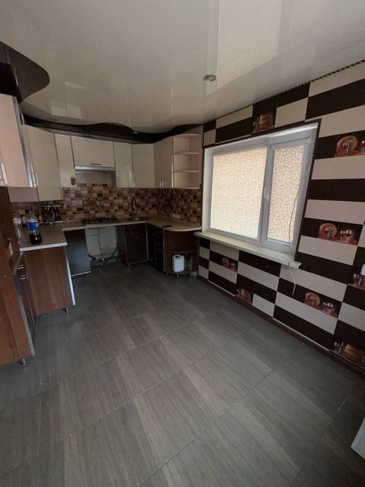 Продам квартиру в смт Лиманівка