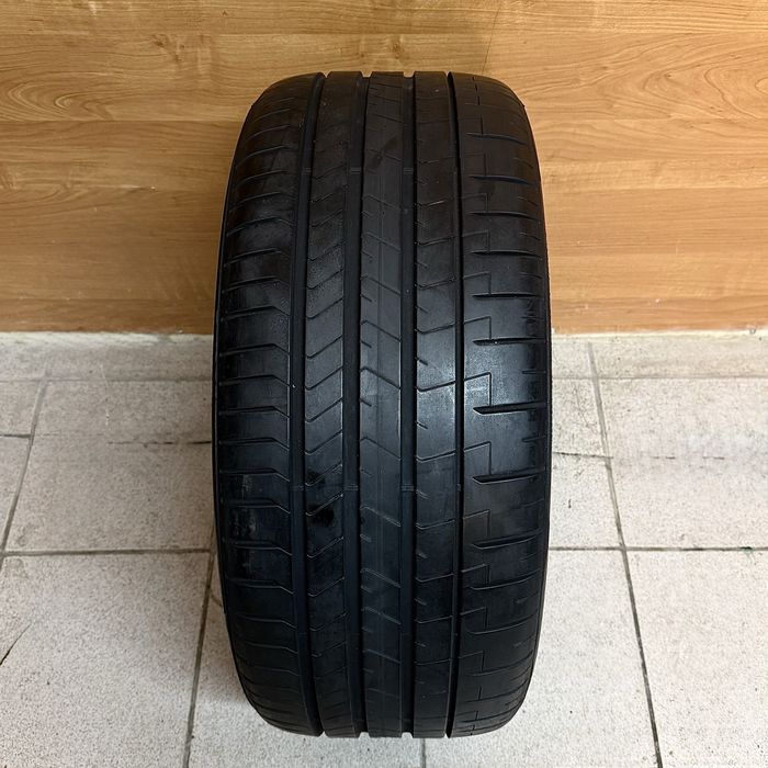 275/40/20 Pirelli Pzero Pz4 *BMW шина літня 275 40 R20 106W