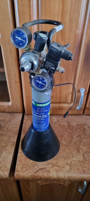 Продам балон со2 редуктором