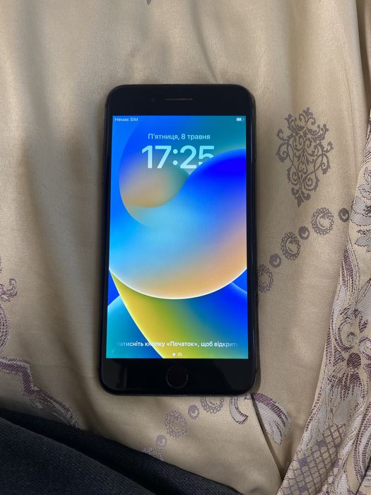 Iphone 8 plus 64gb Новояворівськ