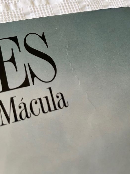 Photo-Book "Açores: Paisagem sem Mácula" de Ana Esquível