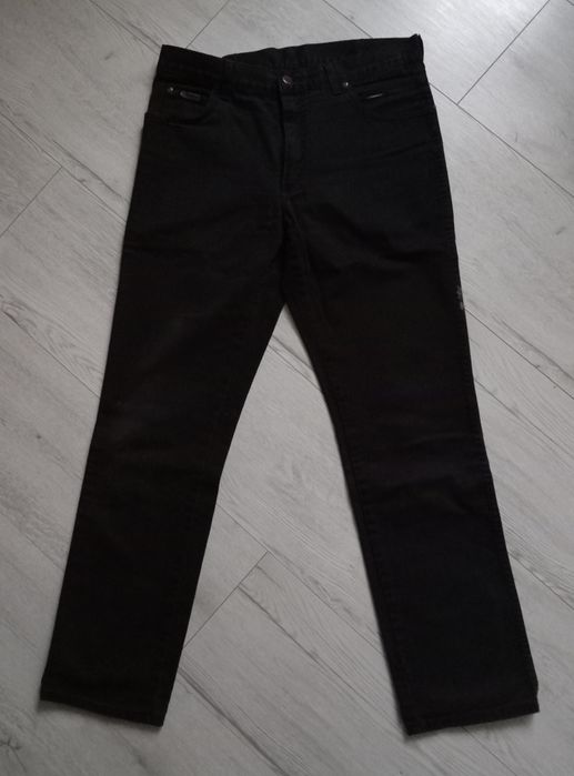 Spodnie jeansowe Wrangler (czarne)
