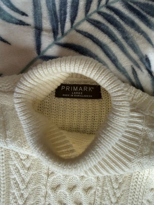 Kremowy golf Primark w warkoczowy wzór