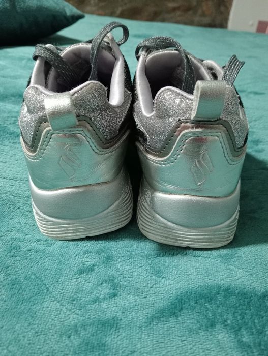 Skechers Los Angeles