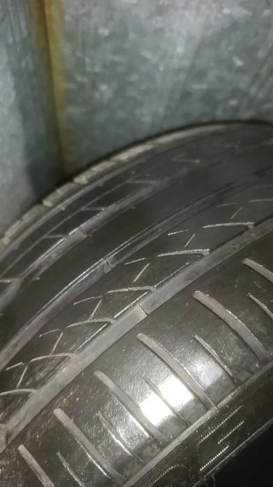 Vendo pneus roda 17
