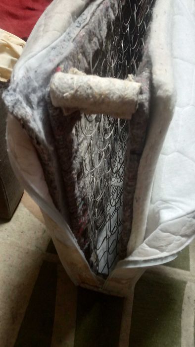 матрас пружинный