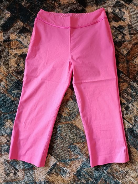 Spodnie różowe 3/4 długość