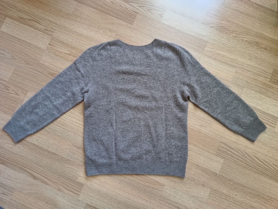 (r. M/L) wełniany sweterek z rękawem 3/4