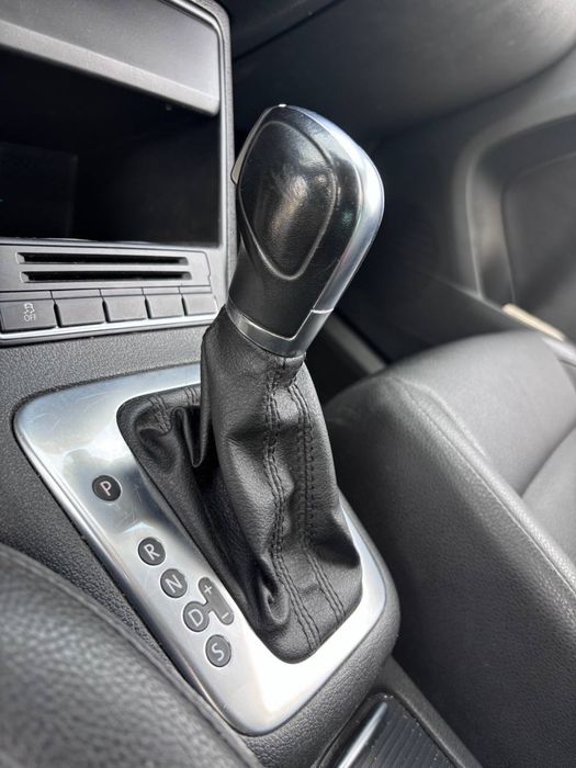 Volkswagen Tiguan SE 2013 Black 2.0L