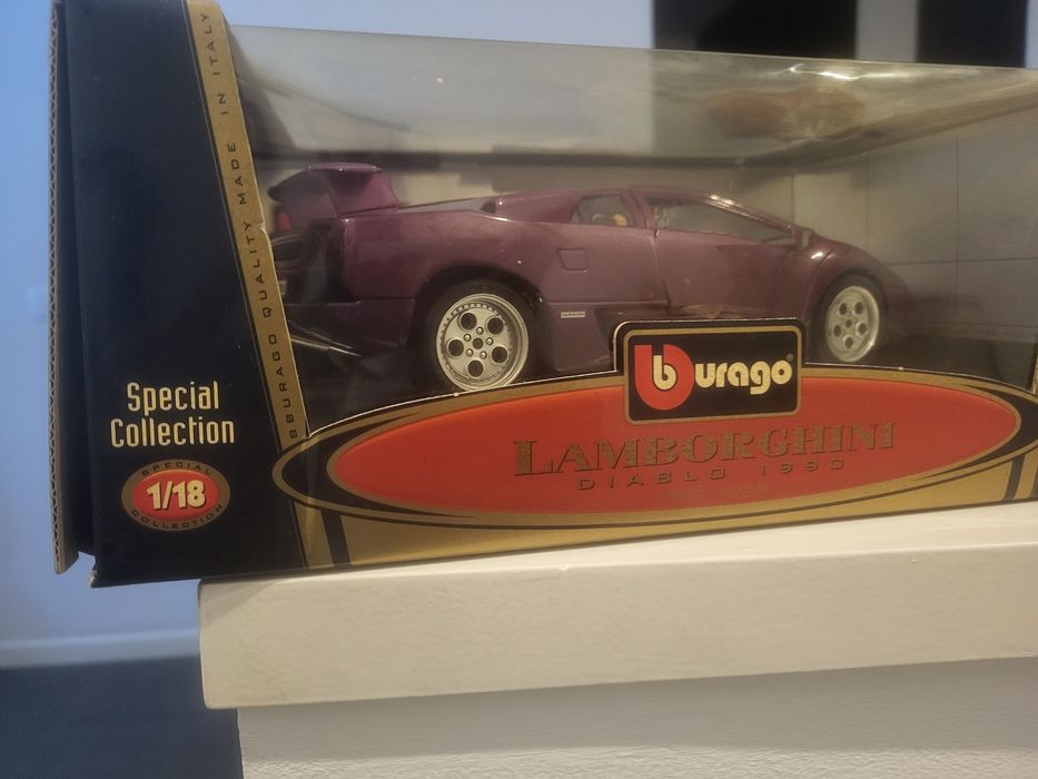 Lamborghini Diablo Burago miniatura 1:18 1/18
