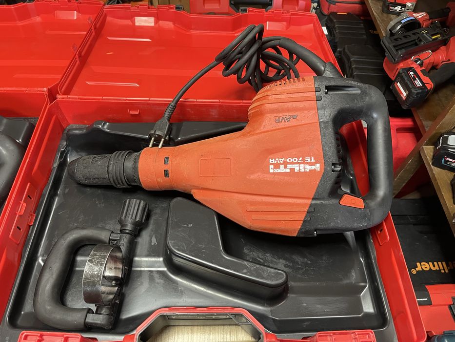 Hilti TE 700-AVR / відбійний молоток Хілті 1300W 11.5J