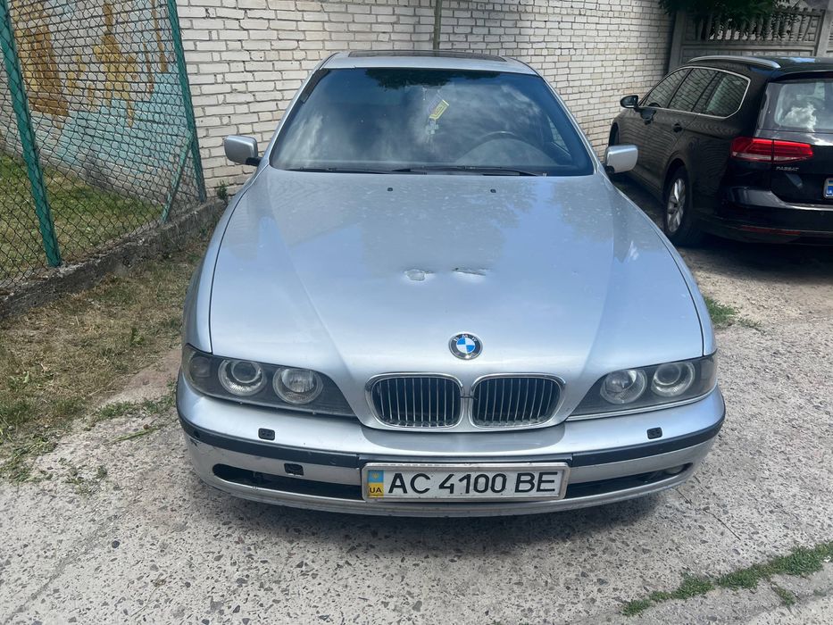 Продам BMW E39 535