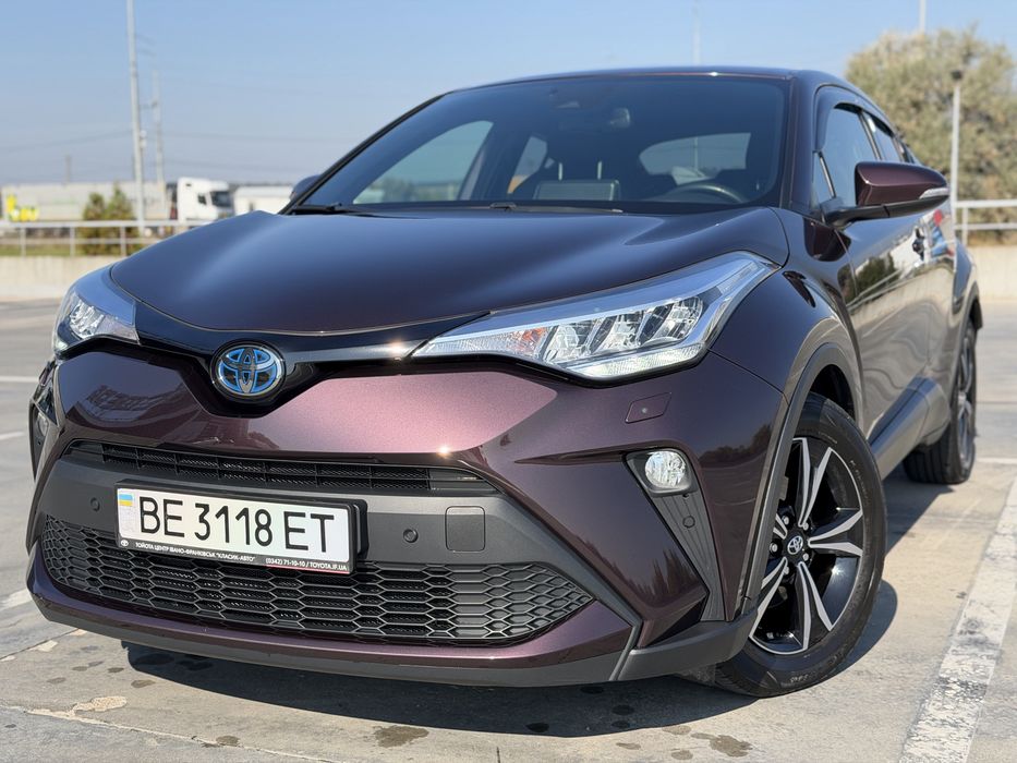 Офіційна Toyota C-HR ГІБРИД 2022р.в.65тис пробігу,як нова!