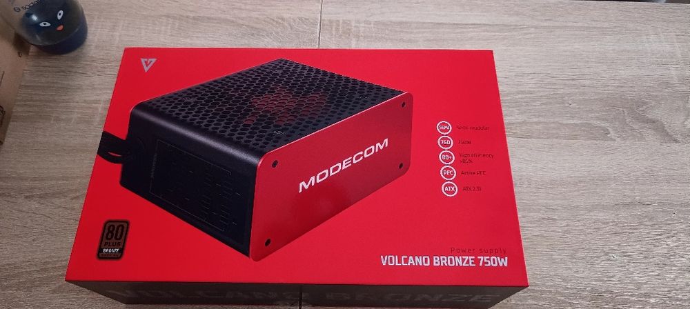 Nowy zasilacz Modecom Volcano Bronze 750W