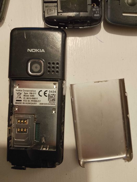3 stare telefony nokia 6300 Sony Ericsson Spiro w100i walkman i manta