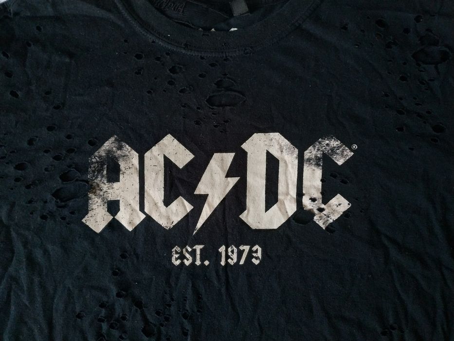 футболка чорна AC/DC