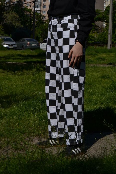 Джинси wide в клітинку від Bershka y2k