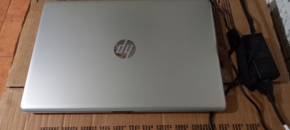 Ноутбук HP 17-ak073ur.Офіційний