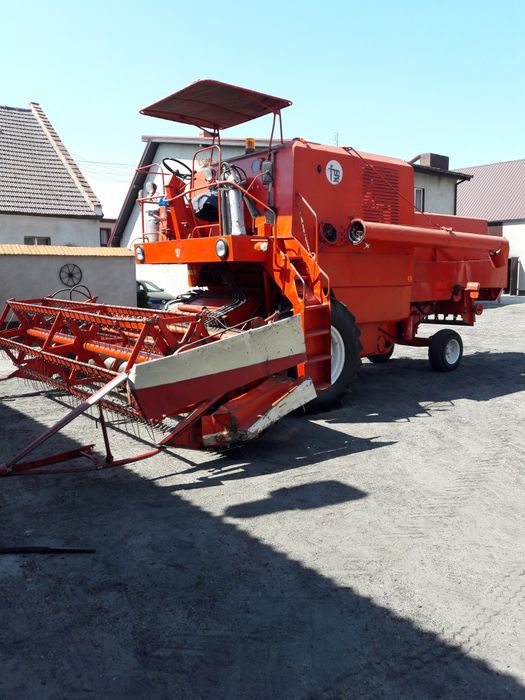 Sprzedam kombajn Bizon ZO56