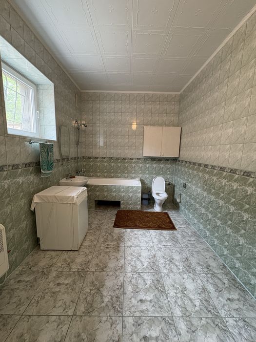 Продаж 2-х поверхового будинку в Центрі міста-250кв.м.Вул.Севастопольс