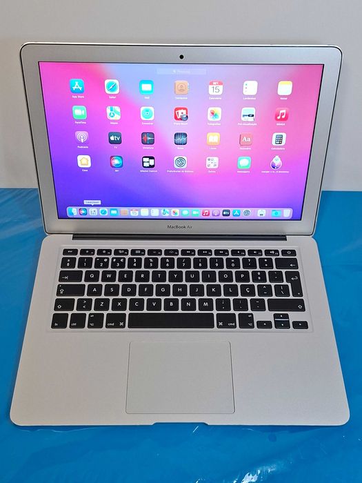 Portátil MacBook Air Ecrã Retina de 13.3'' , Ano de 2017 | Intel Core i5 a 1,8GHz | Disco SSD PCie alta capacidade | MacOS Monterey | Impecável