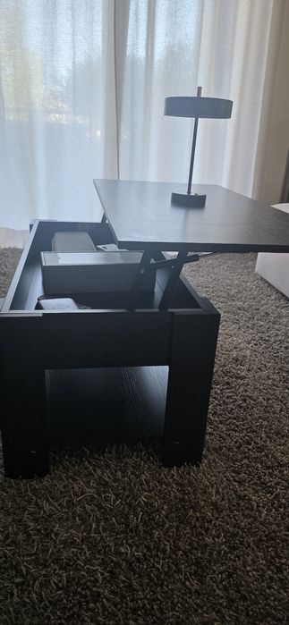 Mesa com cofre nova