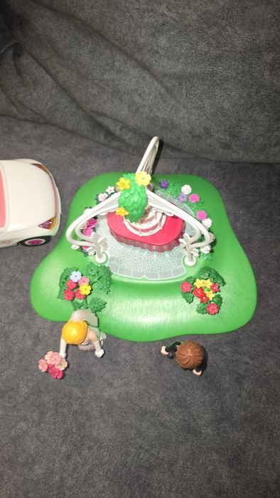 Playmobil 6871 auto para młoda