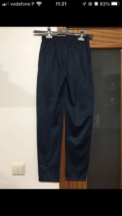 Fato de treino, marca Disney, 14 anos