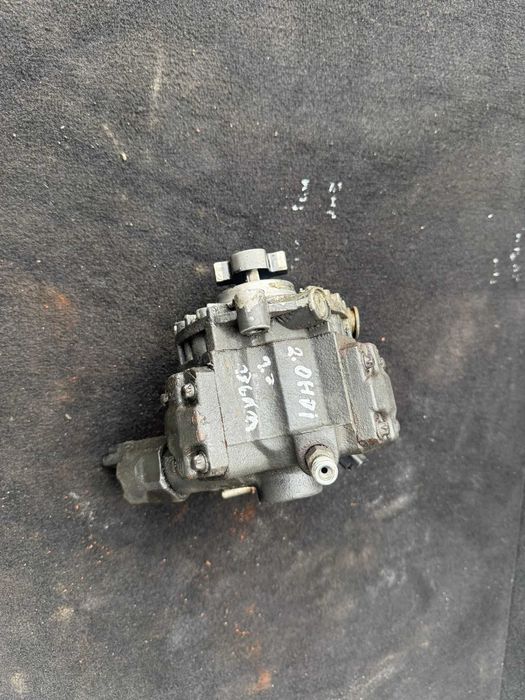 pompa wtryskowa VOLVO V50 2.0D 9654--615580