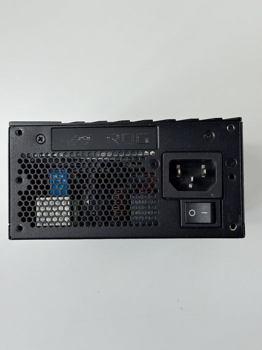 Zasilacz ASUS ROG Loki SFX-L 1200W, 80 PLUS Titanium