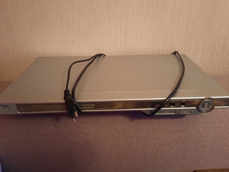Приставка DVD рабочая