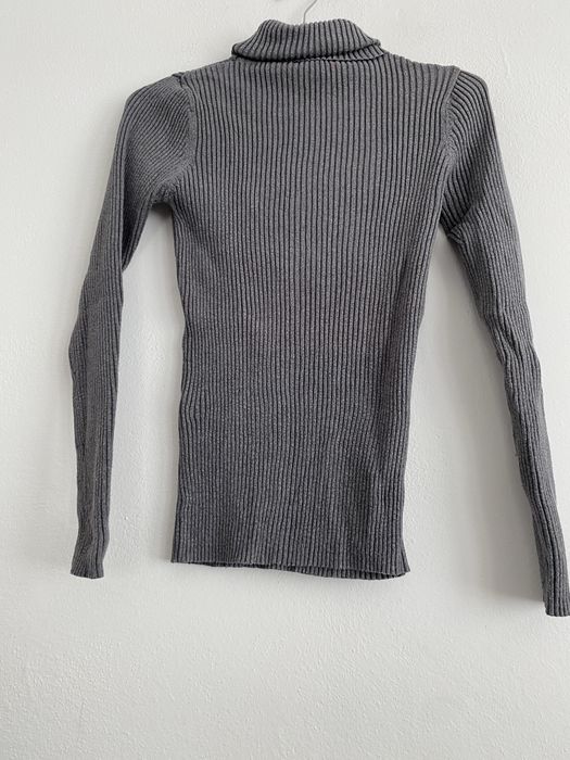 Szary prążkowany golf Stradivarius rozmiar s