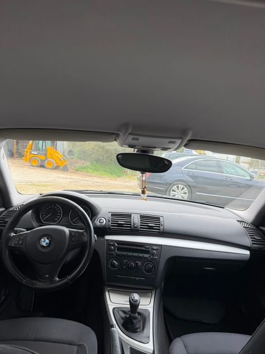 BMW 118d 2.0 143cv 2011