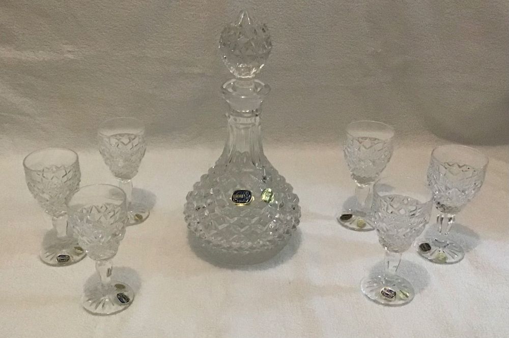 Conjunto garrafa e copos em cristal Bohemia424074912141168644
