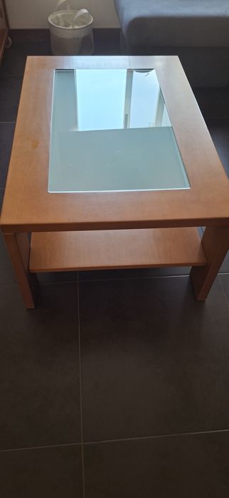 Mesa de centro em cerejeira