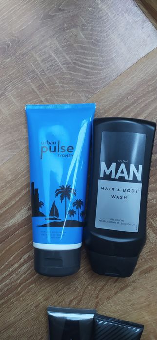 Avon Żel pod prysznic męski perfumowany do ciała włosów Man sydney