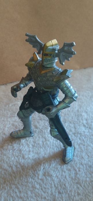 Boneco cavaleiro
