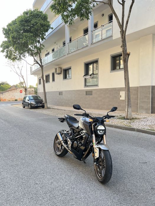 HONDA CB125R 2024