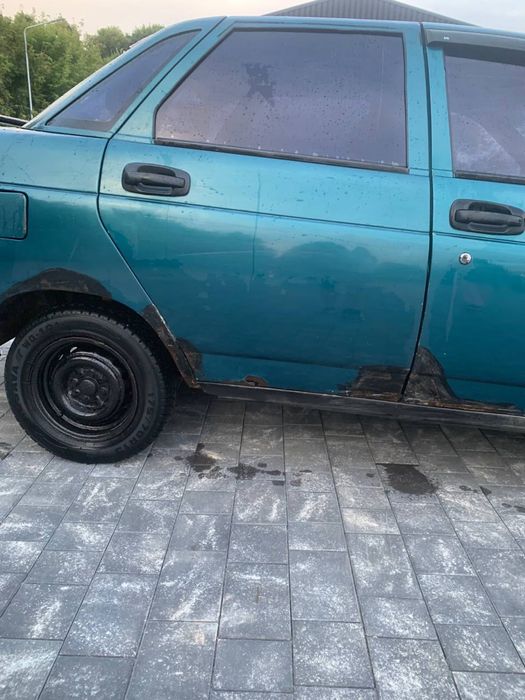 Продам ваз 2110