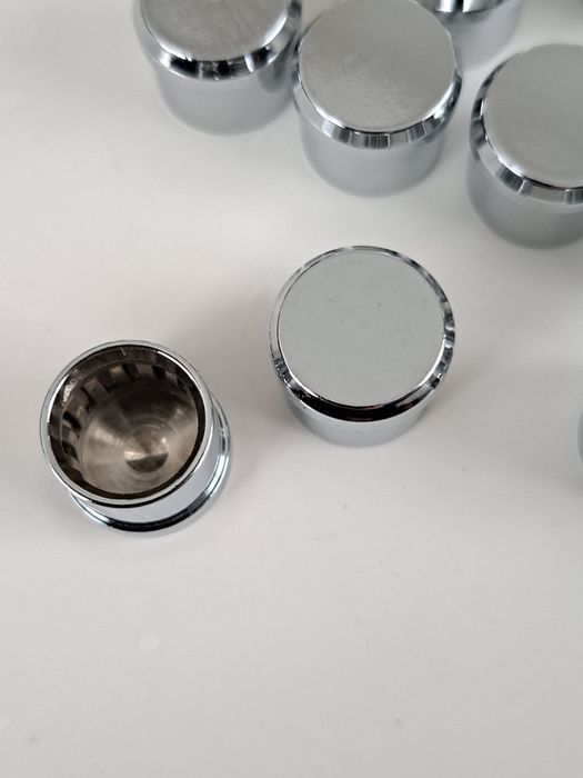 Nasadki ochronne RCA caps 13 sztuk