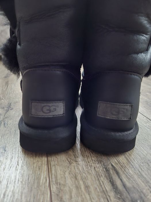 Продам  уггi  UGG
